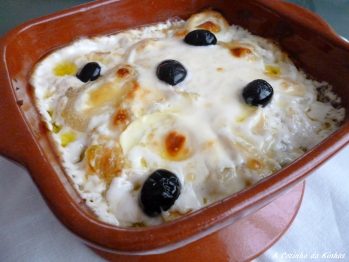 Gratinado de ovos com Azeitonas Pretas