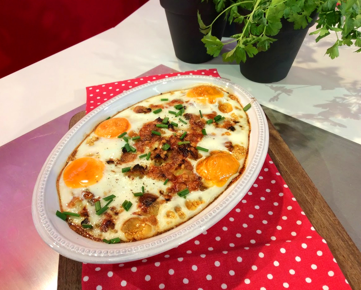 Caçarola de Cogumelos com Batatas e Ovos