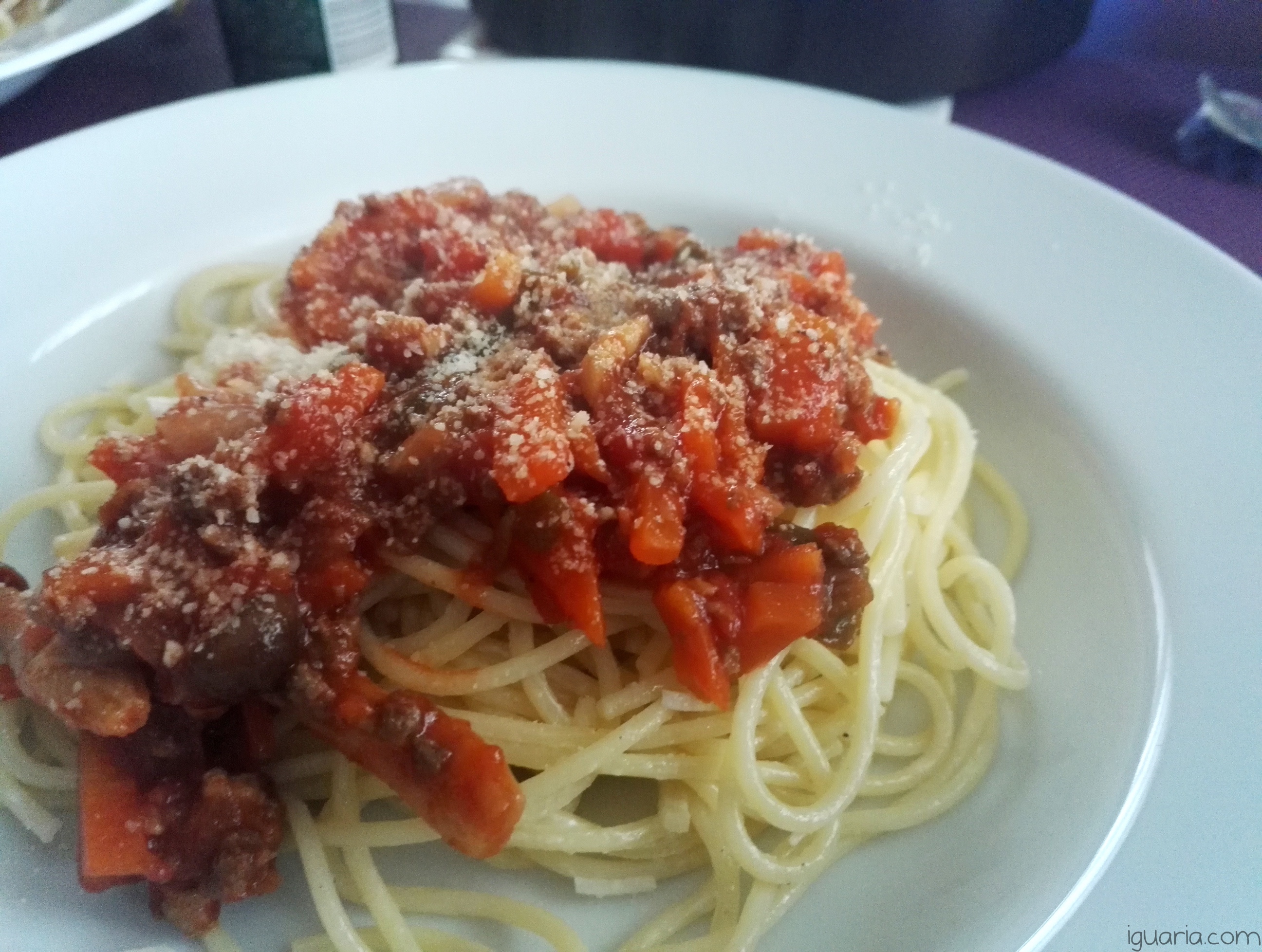 Bolonhesa de Cogumelos