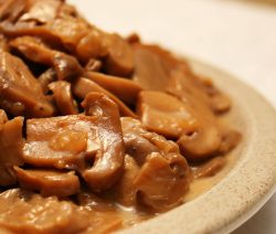 Carne de Porco com Cogumelos - Receitas da Tia Céu