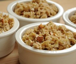 Crumble de Cereais e Fruta - Receitas da Tia Céu