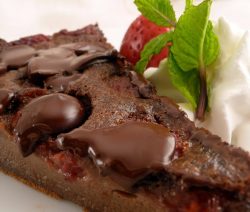 Clafouti de Chocolate​ - Receitas da Tia Céu