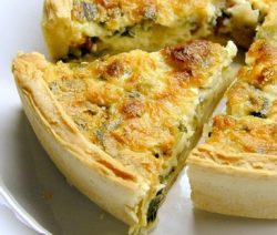 Quiche de Cebola e Linguiça - Receitas da Tia Céu