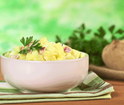 Salada de Batata com Maionese - Receitas da Tia Céu